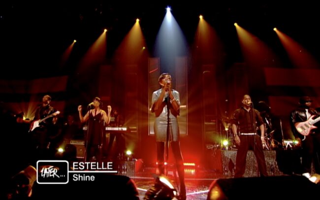 Estelle performing Shine with a band